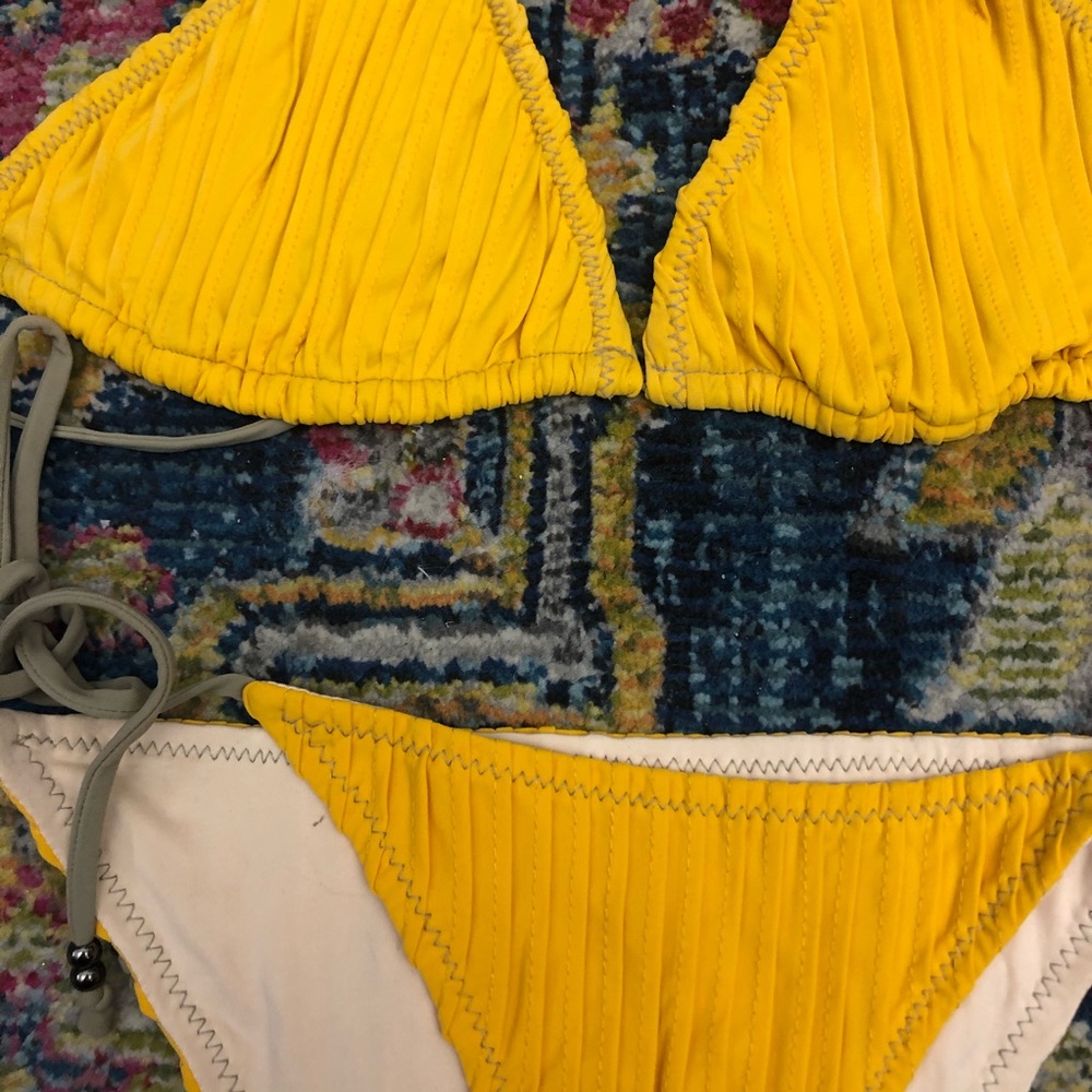 Classic Phillip Lim Triangle Bikini - Picture 3 of 3